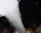 Foto del paso 1 de la receta: Torta de zapallo c/Pasas de Uva