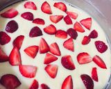 عکس مرحله 1 از دستور کیک توت فرنگی ! 😋🍓