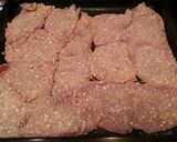 Foto del paso 2 de la receta: Milanesas de peceto rebosadas con avena pan y Reggianito