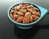 Foto del paso 1 de la receta: Leche de almendras a lo Carmelita