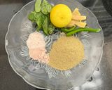 A picture of step 2 of Strawberry Golguppa.