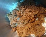 A picture of step 1 of Qeema beryani.