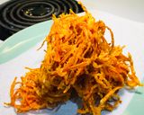 A picture of step 3 of Super crispy carrots tempura.