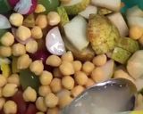 Foto langkah ke 3 dari resep Spring Salad (salad sayur Ricola & pear) salad musim semi yang simpel.