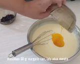 Foto langkah ke 3 dari resep Kue Lumpur Kentang (Takaran Sendok).