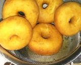 Foto langkah ke 4 dari resep Donat kentang simple.