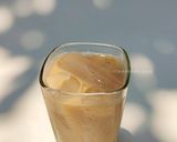 Foto langkah ke 5 dari resep Roasted Milk Iced Tea.