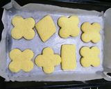 Foto del paso 4 de la receta: Galletitas de maicena