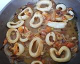 Foto del paso 4 de la receta Anillas de calamar encebolladas 🦑