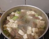 Foto langkah ke 4 dari resep Sup Bakso Tahu.