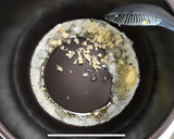 Foto del paso 3 de la receta: Arroz criollo de pollo, jamón serrano y curry en olla FussionCook FC7Smart