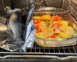 Foto del paso 4 de la receta: Lubina al horno con patatas y verduras