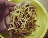 Hình bước làm 4 của món Khô Bò Xé Cay (Món Chay)
