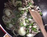 Foto langkah ke 3 dari resep Tumis buncis tahu dan daging sapi giling.