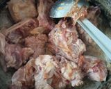 A picture of step 2 of Gajar Gosht.