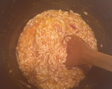 Foto del paso 3 de la receta: Arroz meloso con Jamoncito de pollo