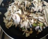 Foto del paso 3 de la receta: Ensalada templada de garbanzos con champiñón y gambas