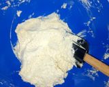 A picture of step 3 of Marble vanilla cupcakes,# contest#.