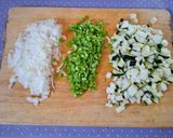 Foto del paso 2 de la receta: Pollo con verduras y arroz