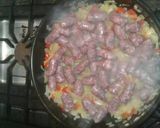 Foto del paso 2 de la receta: Polenta con salsa de salchichas parrilleras!!