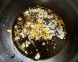 A picture of step 3 of Kancha Aam Pulao.