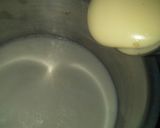 A picture of step 2 of Milkmaid fruit custard.