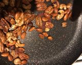 Foto del paso 4 de la receta: Nueces especiadas con garam masala