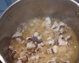 Foto del paso 4 de la receta: Guiso de sepia con almejas