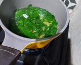 Foto langkah ke 4 dari resep Bening Daun Kelor Jagung.