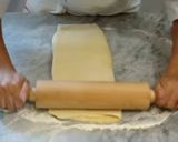 Foto del paso 2 de la receta: Verdaderas medialunas de manteca