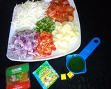 A picture of step 1 of Cabbage and potato sauce.
