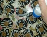 صورة لخطوة 2 من وصفة حلوة جافه بريستيج