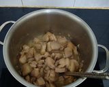 Hình bước làm 3 của món Thịt vai heo kho xá xị