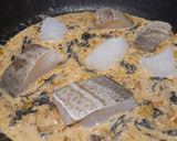 Foto del paso 7 de la receta: Bacalao cremoso con verduritas y trompeta de la muerte