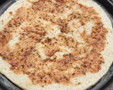 Foto del paso 12 de la receta: Fugazzeta rellena v2 - Rellena de jamón, muzzarella y champiñones