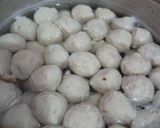 Foto langkah ke 6 dari resep Bakso Ayam.