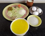 A picture of step 1 of Egg Halwa.