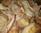 Foto langkah ke 2 dari resep Ayam goreng mentega.
