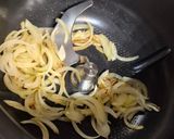 Une image de l'étape 1 de Boudins blancs champignons 🍄pommes et oignons à la crème au Cookeo infinity.