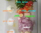 Foto langkah ke 1 dari resep Tumis kerang kupas pedas asam manis.