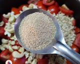 A picture of step 1 of No Onion No Garlic Gravy (Jain).