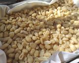 صورة لخطوة 2 من وصفة مخبز معلك 🇩🇿 بطريقة جديدة بدون لوز 🥜🥥 (32 حبة)🌺