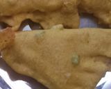 A picture of step 3 of Bread pakoda.