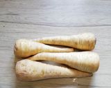 Une image de l'étape 1 de Frites de panais au thym frais BIO.