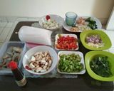 Foto langkah ke 2 dari resep Tom Yum Kung Lamob.