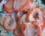 Foto del paso 3 de la receta: Pan tostado con aceite y orégano
