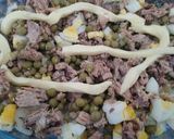 Foto del paso 1 de la receta: Ensalada de arroz con caballa y otros