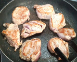 Foto del paso 2 de la receta: Solomillo con Portobellos