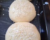 Foto langkah ke 6 dari resep 234. Burger Buns.