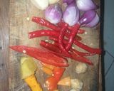 Foto langkah ke 1 dari resep Sate lilit dengan sambal matah.